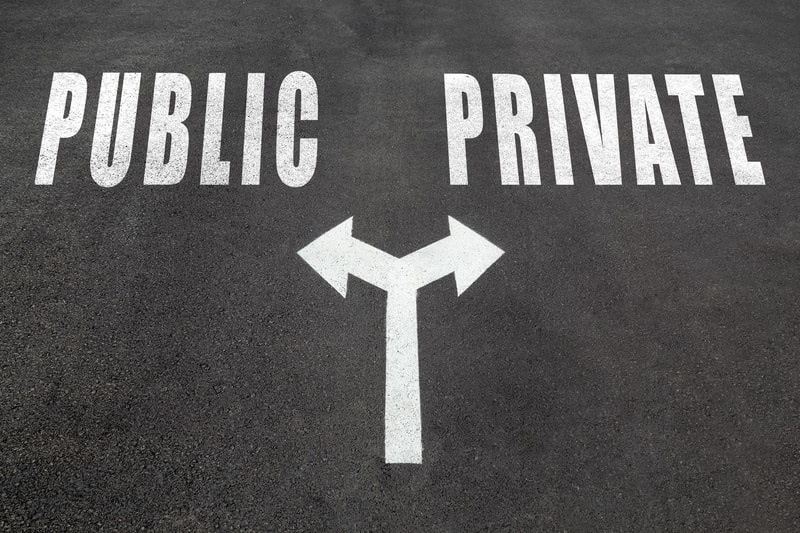 Blockchain pubblica vs privata: la fine del dibattito