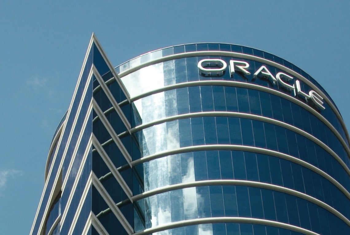 Max Keiser: Oracle investirà in Bitcoin