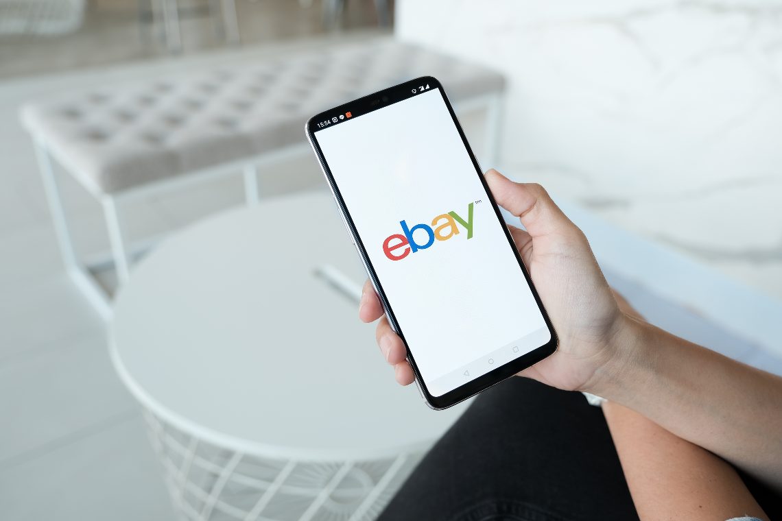 eBay non accetta veramente NFT e chiude i profili