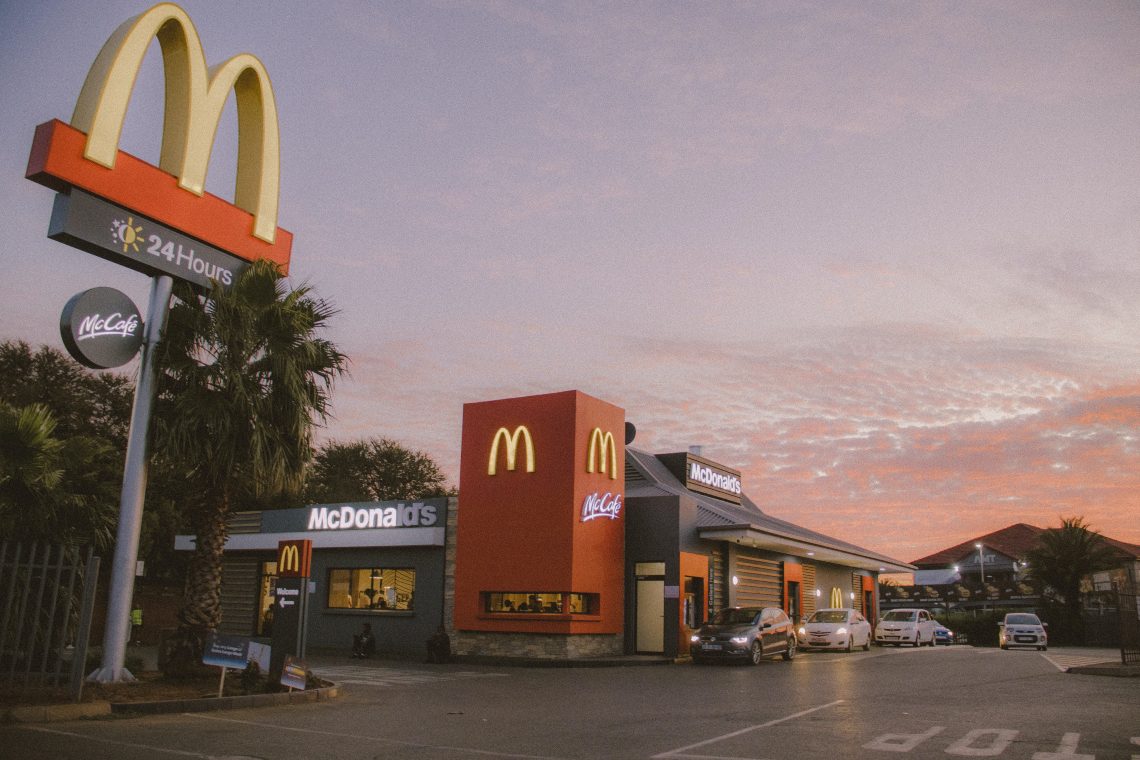 McDonald’s e Starbucks accettano Bitcoin in El Salvador