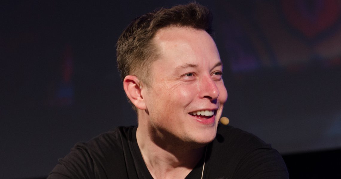 Elon Musk nega di avere token Shiba Inu