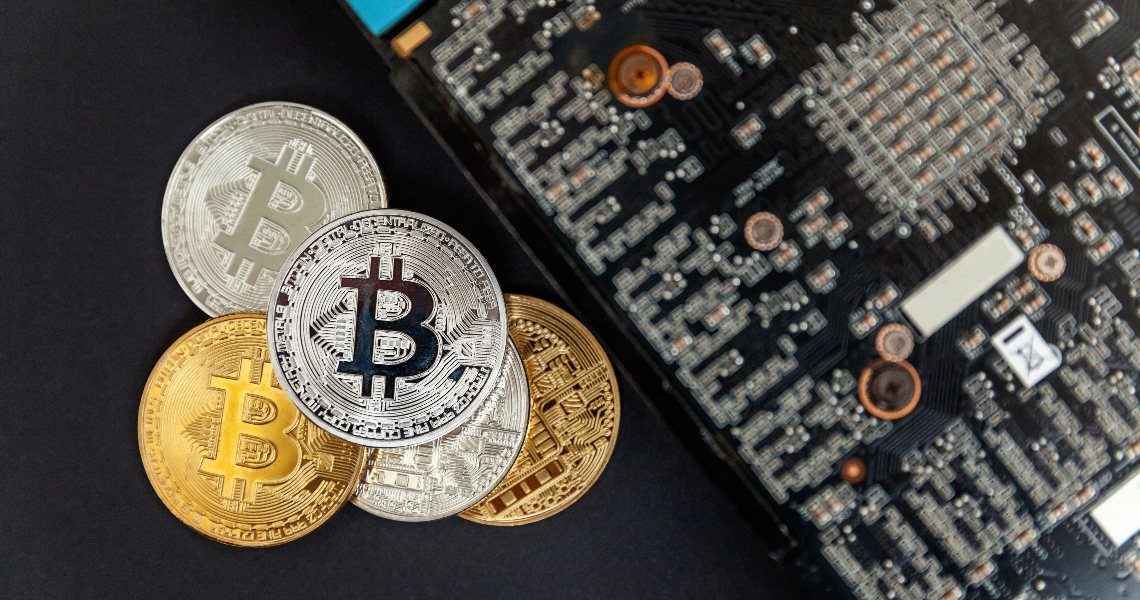 La crescita del prezzo di bitcoin rende profittevoli i vecchi Antminer 