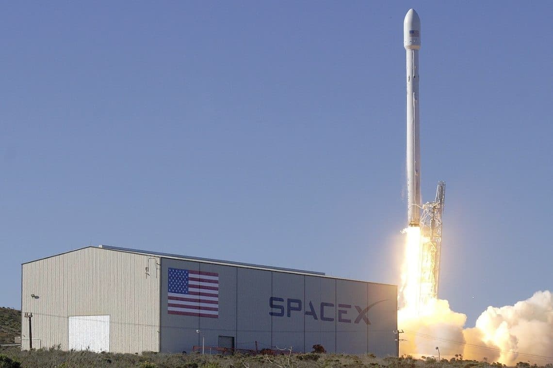 SpaceX bancarotta