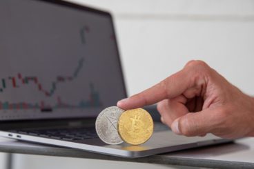 Analisi dei prezzi di Bitcoin ($45k), Ethereum ($3.8k) e Chainlink