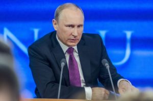 Russia, Putin sul mining di Bitcoin: “vantaggioso”