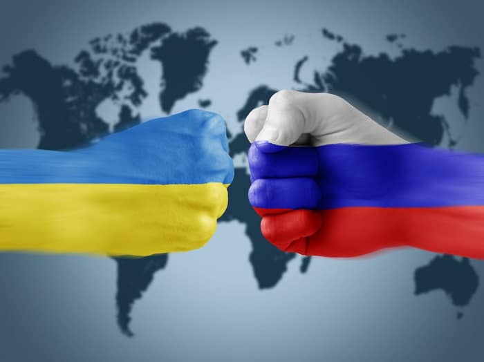La Russia attacca l’Ucraina: tonfo dei mercati finanziari