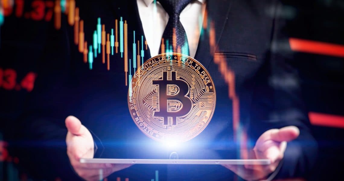 Analisi dei prezzi di Bitcoin (33k), Ethereum (2.4k) e Luna