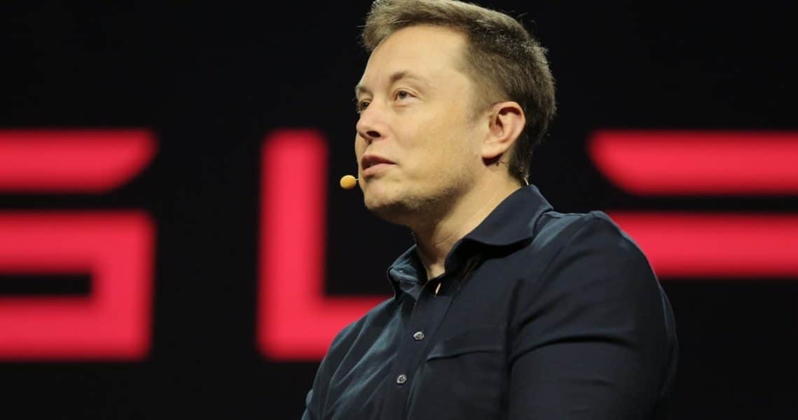 Elon Musk e le accuse per Dogecoin: Tesla e SpaceX citati in giudizio per $258 miliardi