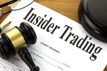 Ex manager di Coinbase accusato di insider trading