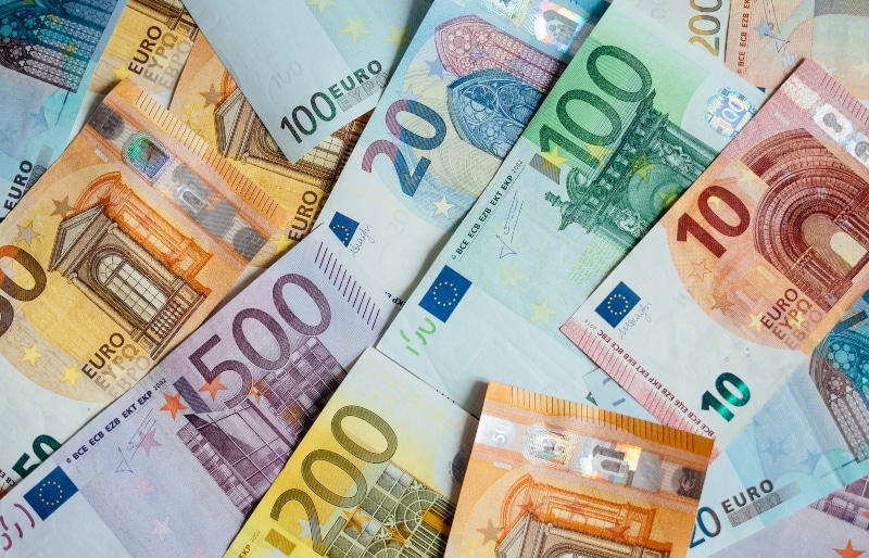 Euro cash banknotes