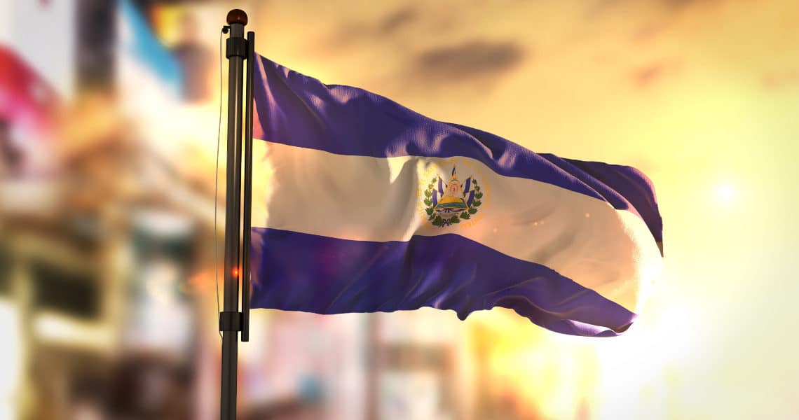 El Salvador riporta il turismo ai livelli pre-pandemia grazie a Bitcoin
