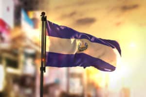 El Salvador riporta il turismo ai livelli pre-pandemia grazie a Bitcoin