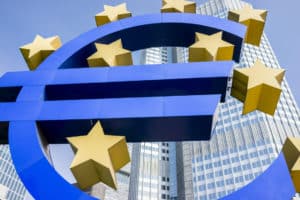 UE: nuove regole e nuovi limiti su Bitcoin e criptovalute