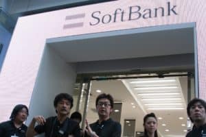 Il trimestre nero di SoftBank affossa il Nikkei