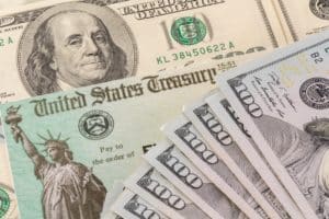 Il Senato USA approva il piano di riduzione dell’inflazione da 430 miliardi di dollari