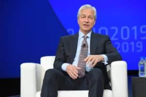 Il CEO di JP Morgan definisce le crypto