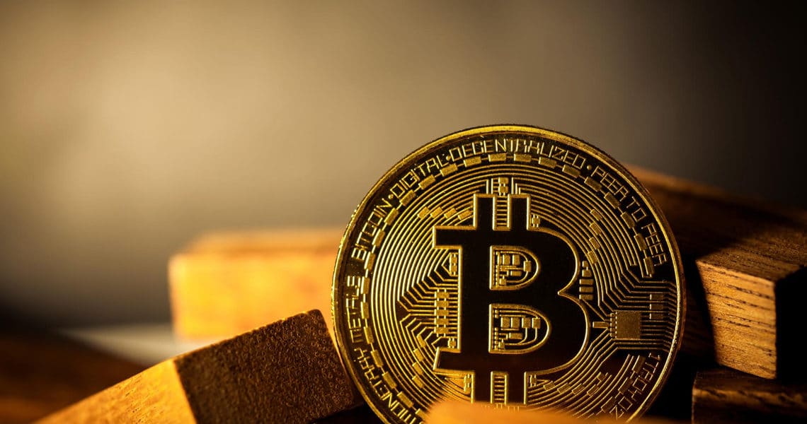 Oro e Bitcoin tornano alla ribalta