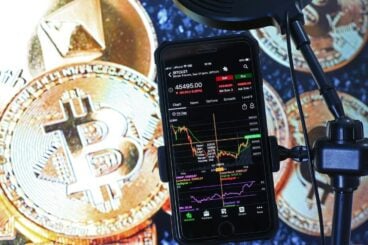 eToro: recap delle news del mercato crypto e le previsioni sul prezzo futuro di Bitcoin ed Ethereum