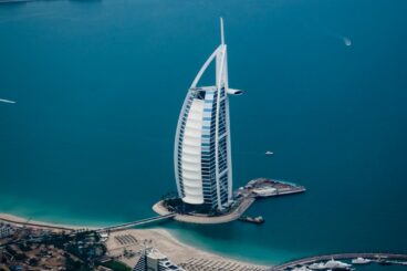 Crypto news: approvazione di Ripple e Toncoin nell’area di libero scambio del Dubai International Financial Centre