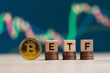 Bitcoin ETFs Accumulano Rapidamente 95.000 BTC Mentre gli Investitori al Dettaglio Continuano ad Accumulare Pullix (PLX) Mentre Raccoglie Oltre $4,5 Milioni