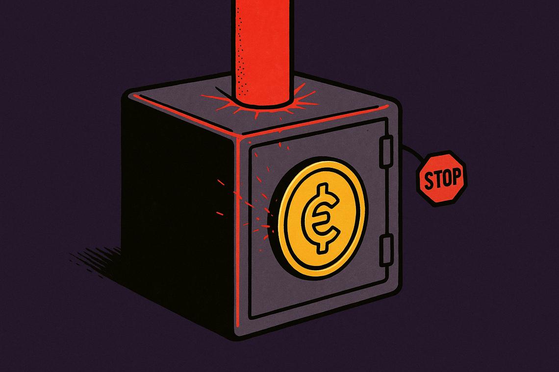 Cathie Wood crypto stocks hold firm in ARKK downturn
